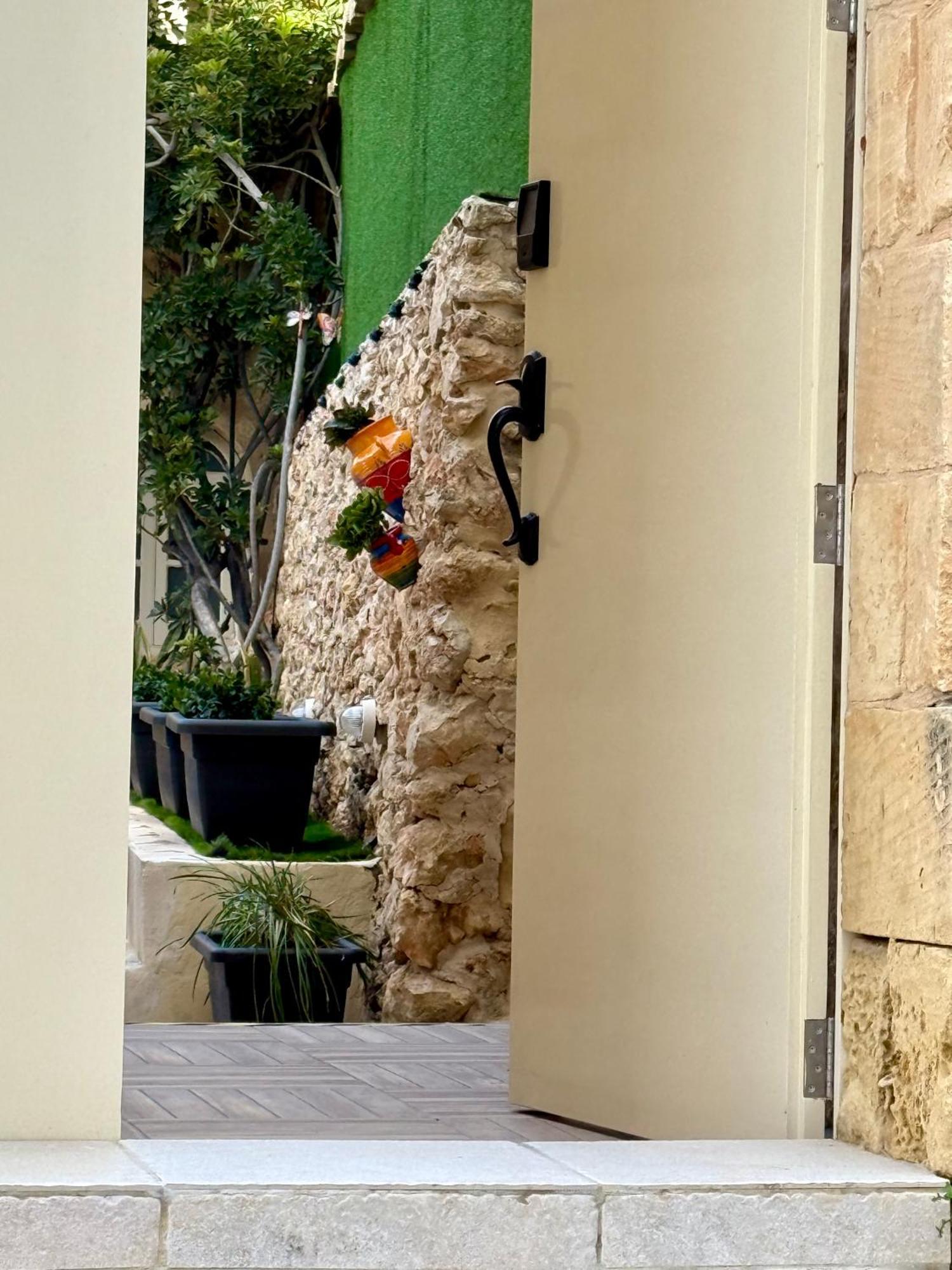 Ta' Matmura B&B Għarb Εξωτερικό φωτογραφία